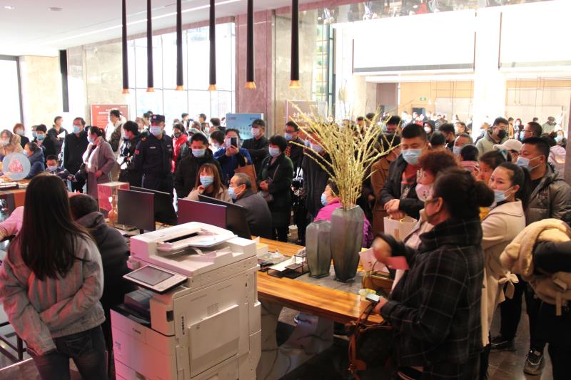 金泰·中央公园C区地下车库车位火爆开盘(图2)