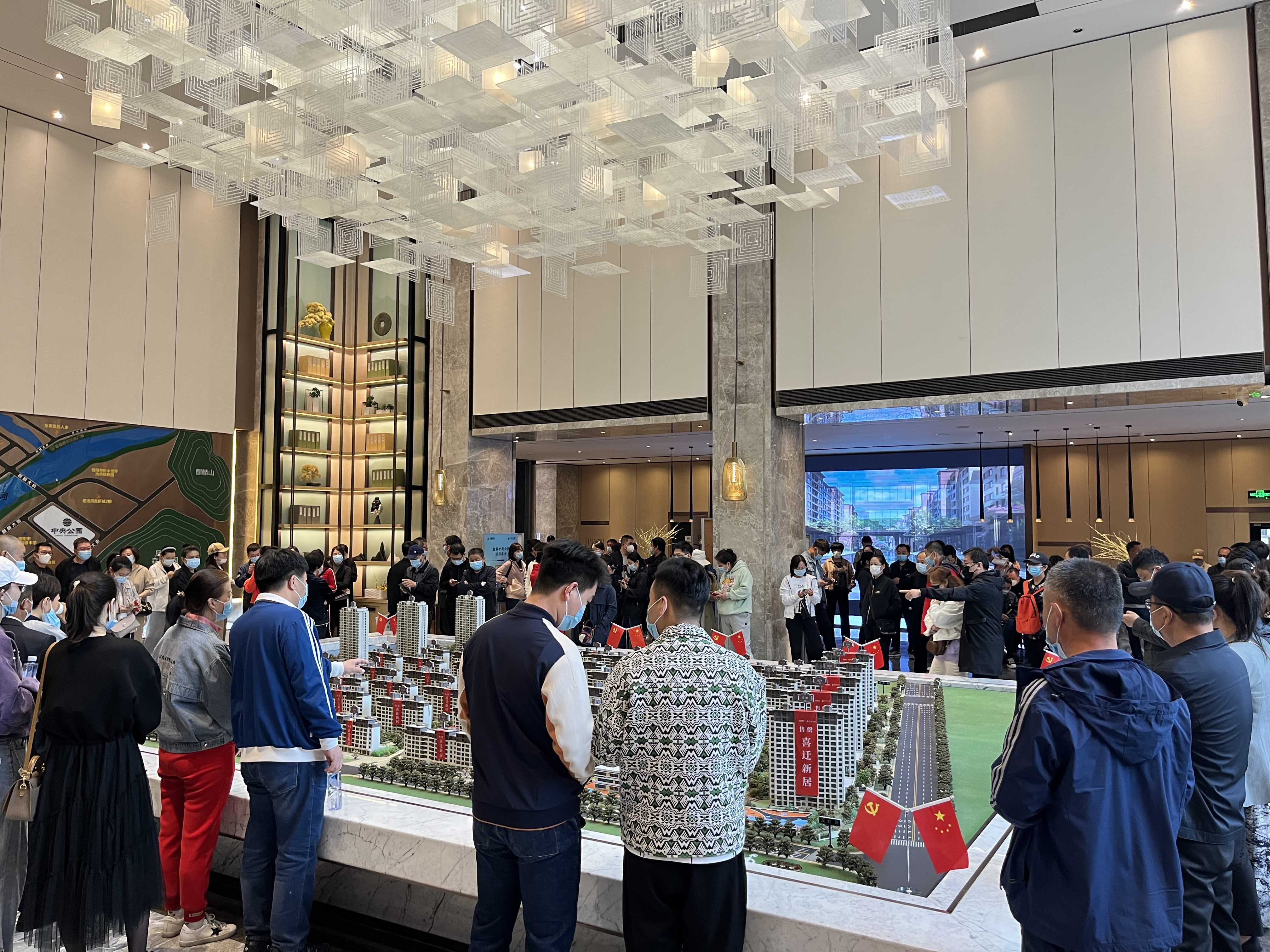 金泰·中央公园D区车库车位盛大开盘(图1)